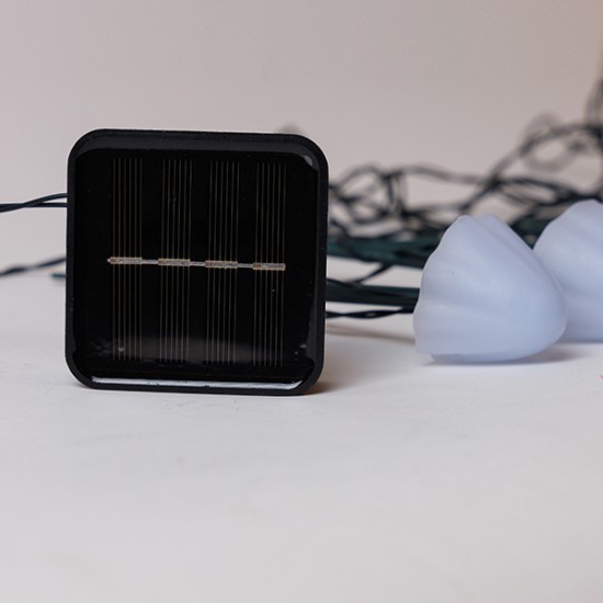 ΣΕΙΡΑ, 8 LED 5mm, ΛΕΥΚΑ ΠΛΑΣΤΙΚΑ ΜΑΝΙΤΑΡΙΑ H20cm, ΗΛΙΑΚΟ ΠΑΝΕΛ ΜΕ ΑΙΣΘΗΤΗΡΑ ΦΩΤΟΣ, ΠΡΑΣΙΝΟ PVC ΚΑΛΩΔΙΟ, ΘΕΡΜΟ ΛΕΥΚΟ LED ANA 50cm, ΠΡΟΕΚΤΑΣΗ ΠΑΡΟΧΗΣ 1m, IP44